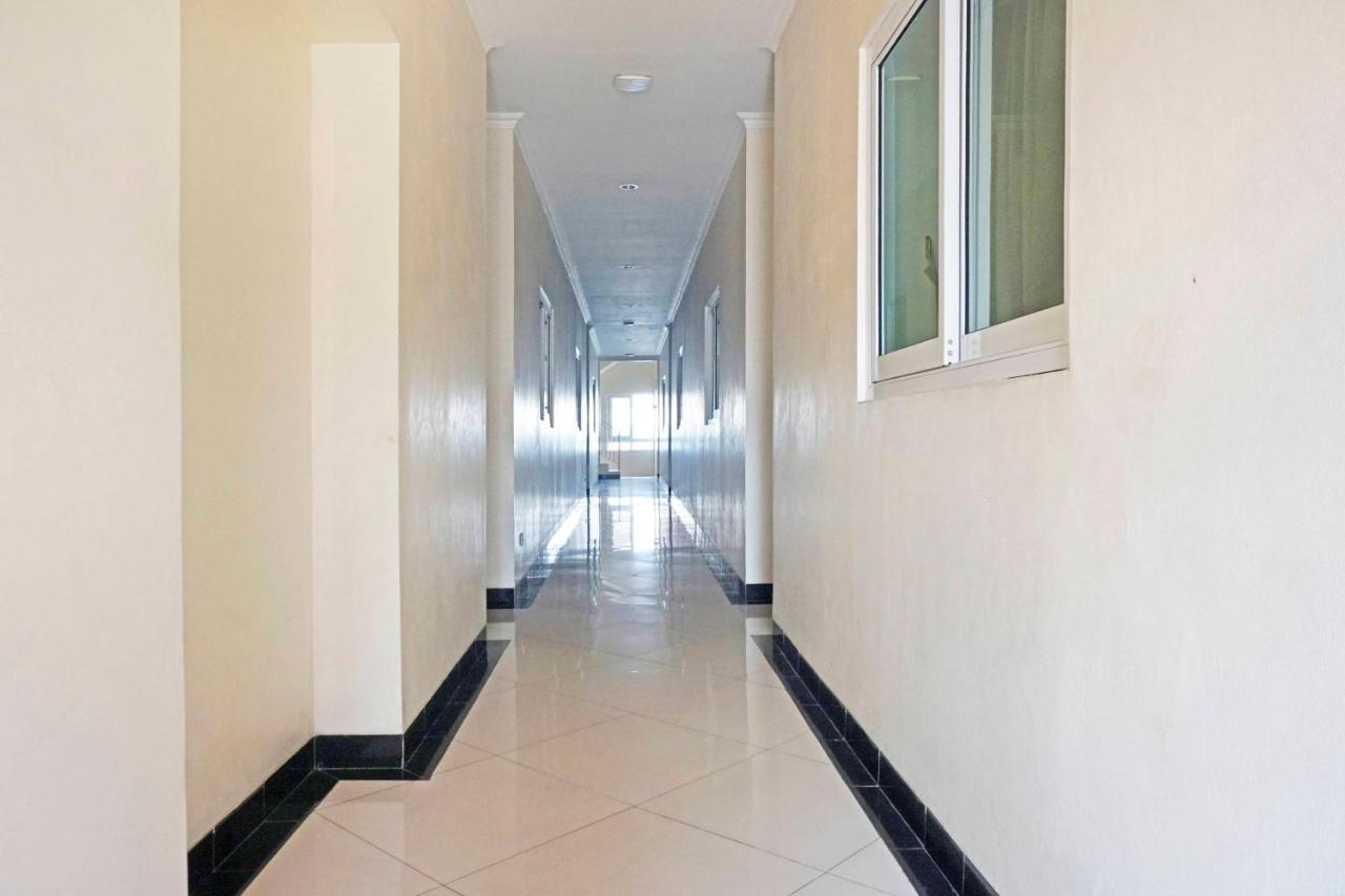 Collection O 91380 Golden Mansion Hotel Jakarta Luaran gambar